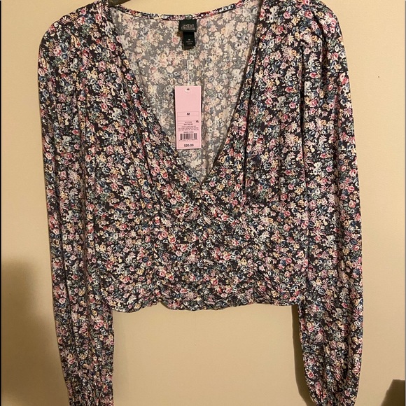wild fable Tops - Wild Fable Floral Puff Sleeve top